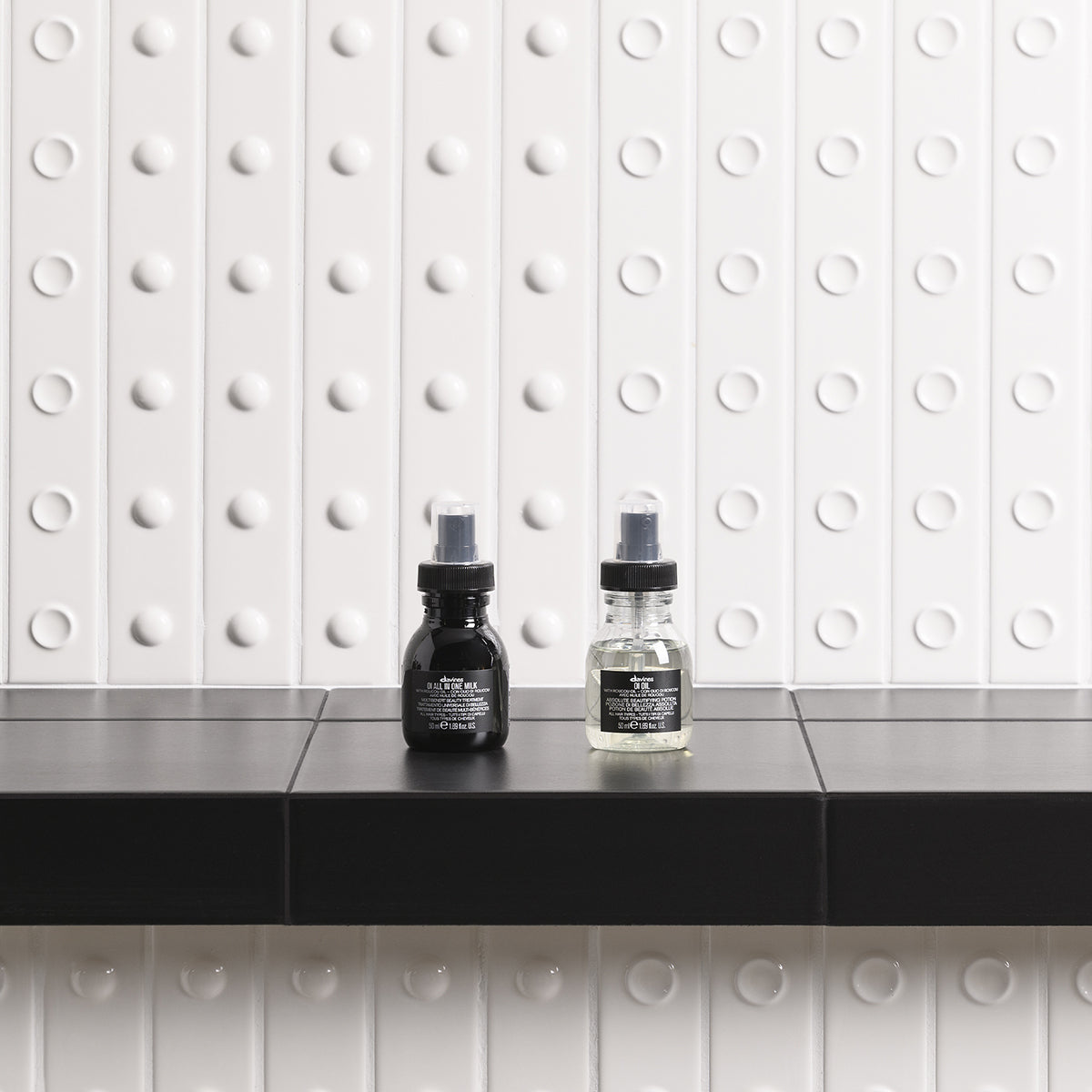
Davines HK 東方美人護髮噴霧 - 免沖水保濕護理，控制毛躁、抗熱並增加光澤和柔軟度