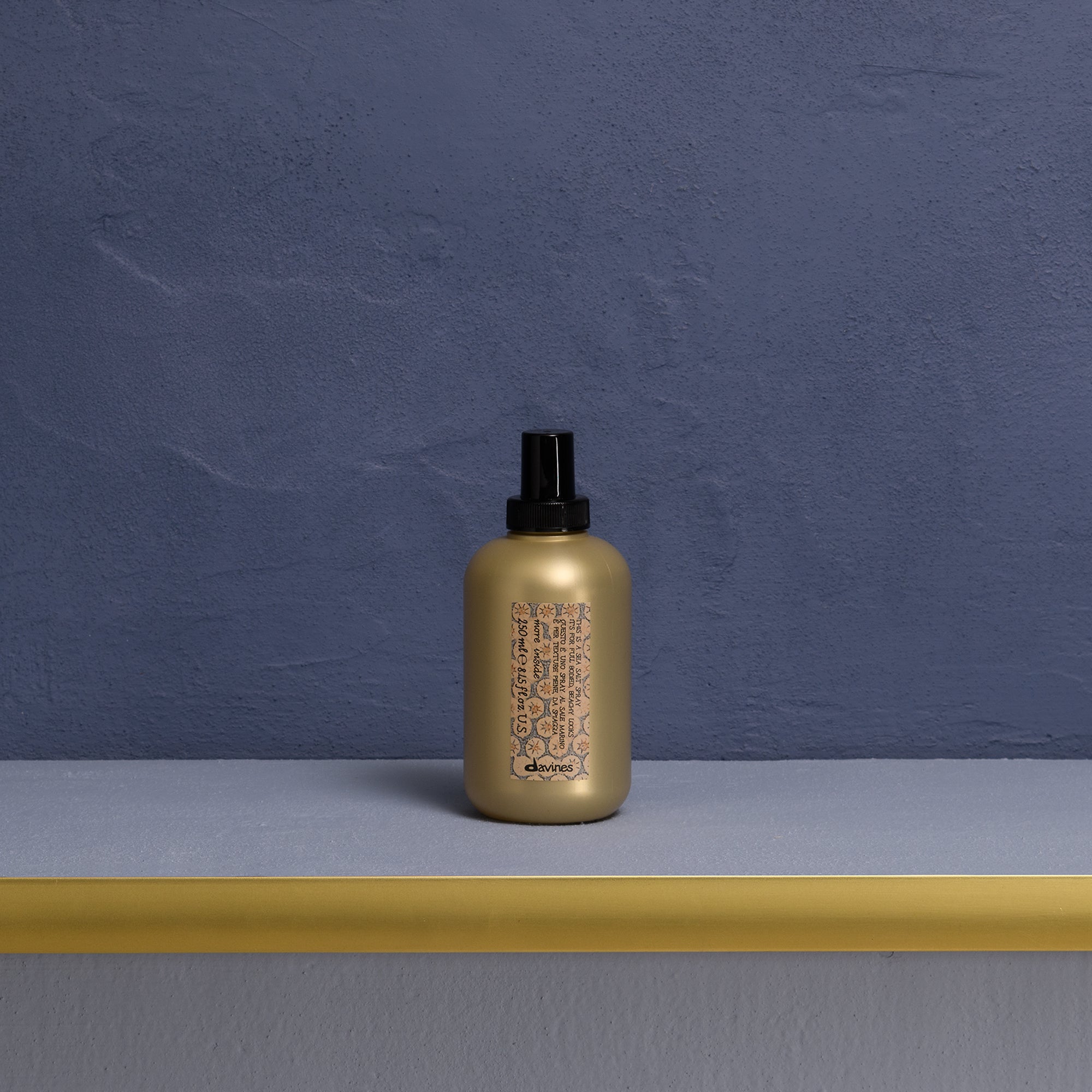 
Davines HK 海鹽噴霧 - 打造散發啞光效果的蓬鬆、沙灘般造型